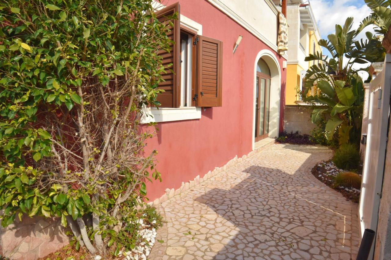 Toto Residence Torre Lapillo Exterior foto